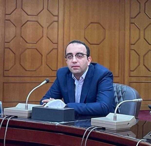 نائب محافظ الإسماعيلية يتابع إجراءات لجنة حصر وتسعير حالات التعديات على أراضي ولاية السكة الحديد بمركز ومدينة القنطرة شرق