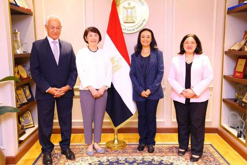 وزيرة التضامن الاجتماعي تلتقي نائب رئيس الوكالة اليابانية للتعاون الدولي ”جايكا”