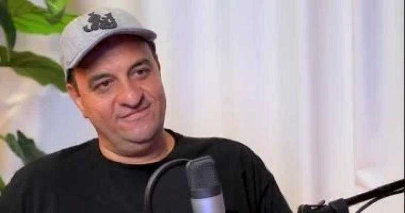 عزاء والدة الفنان هشام إسماعيل اليوم