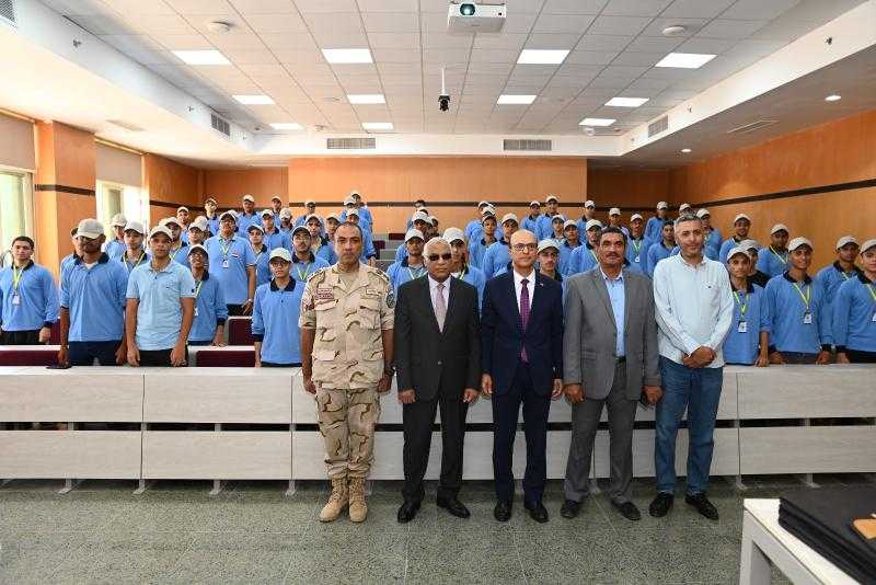 المنشاوي يشهد انطلاق أولى دورات التربية العسكرية لطلاب جامعة أسيوط الأهلية