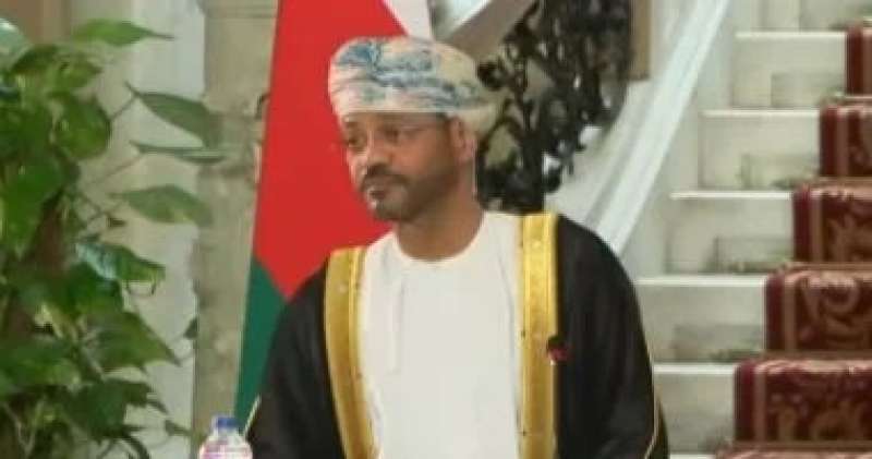 وزير الخارجية العماني