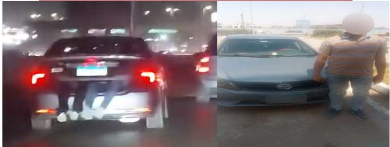 وضع طفلين داخل الشنطة الخلفية 
