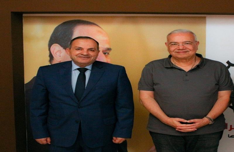 رئيس ”المصريين الأحرار” يُكلف اللواء جمال أبو إسماعيل مستشارًا للعلاقات الخارجية