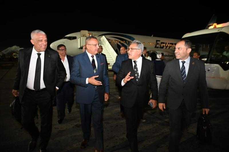 محافظ جنوب سيناء يستقبل لجنة الإدارة المحلية بمجلس النواب بمطار شرم الشيخ الدولي