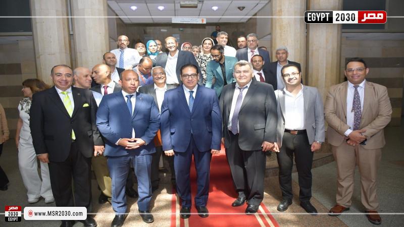 رئيس جامعة القاهرة 