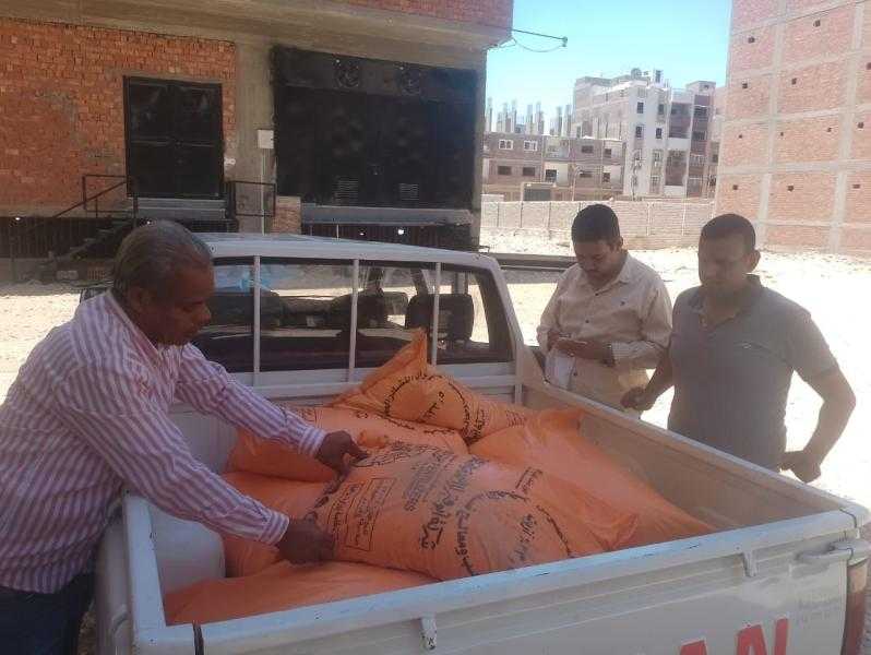 ضبط 2.5 طن سماد زراعي محظور تداوله بالأسواق بإسنا بالأقصر