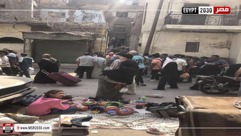 انهيار عقار السيدة عائشة