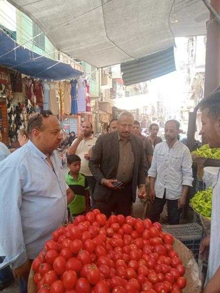 محافظ أسيوط: إزالة اشغالات وتعديات الباعة الجائلين بشوارع مدينة أبوتيج