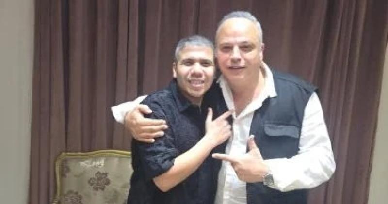 تامر عبدالمنعم يعلن عن حفل عمر كمال في الإسكندرية