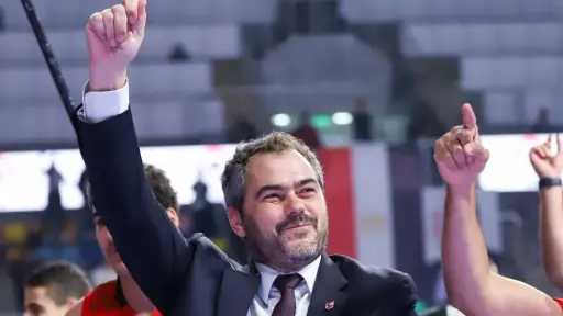 أوجستي بوش مديرًا فنيًا لمنتخب مصر لكرة السلة أوجستي بوش مديرًا فنيًا لمنتخب مصر لكرة السلة