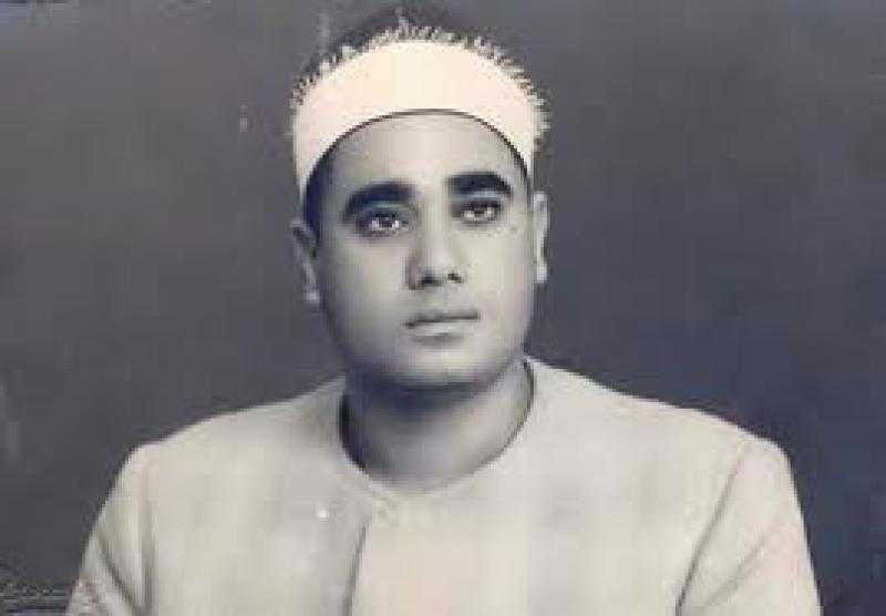 صوت القرآن الذي خلدته التلاوة.. ذكرى مولد الشيخ راغب مصطفى غلوش