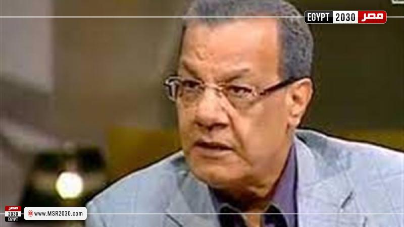 عادل حموده