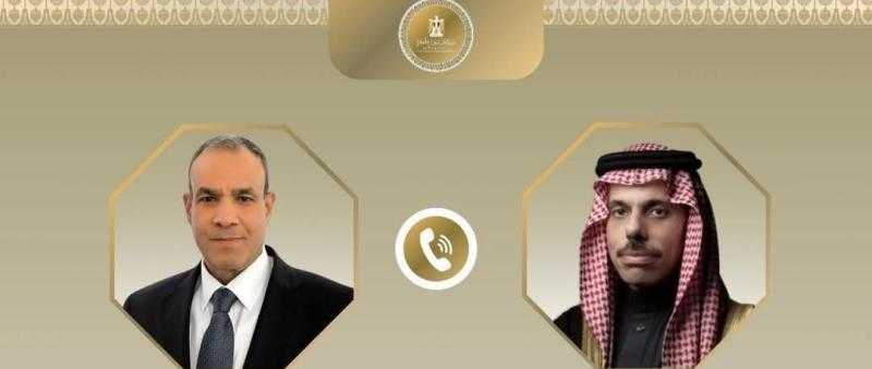 عبد العاطي ونظيره السعودي يؤكدان عمق الروابط الأخوية بين البلدين