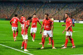 مصطفى يونس: الأهلي فرّغ الأندية وتعاقد مع ثلاثي الزمالك بطريقة «الكوبري»