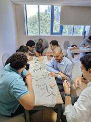 وزارة الصحة تنظم برنامجًا تدريبيًا متقدمًا في أساسيات الجراحة لتعزيز كفاءة الأطباء الشباب