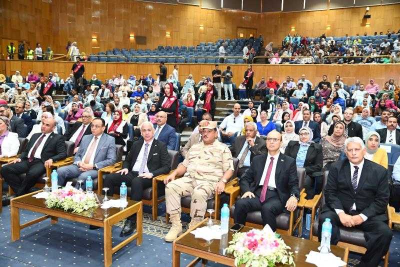 جامعة أسيوط تنظم احتفالية كبرى بالذكرى الثانية عشرة لثورة 30 يونيو المجيدة