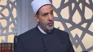 أمين الفتوى: يجوز التبرع بنفقات العمرة لشخص.. وهذا من أبواب البر والإعانة على الخير
