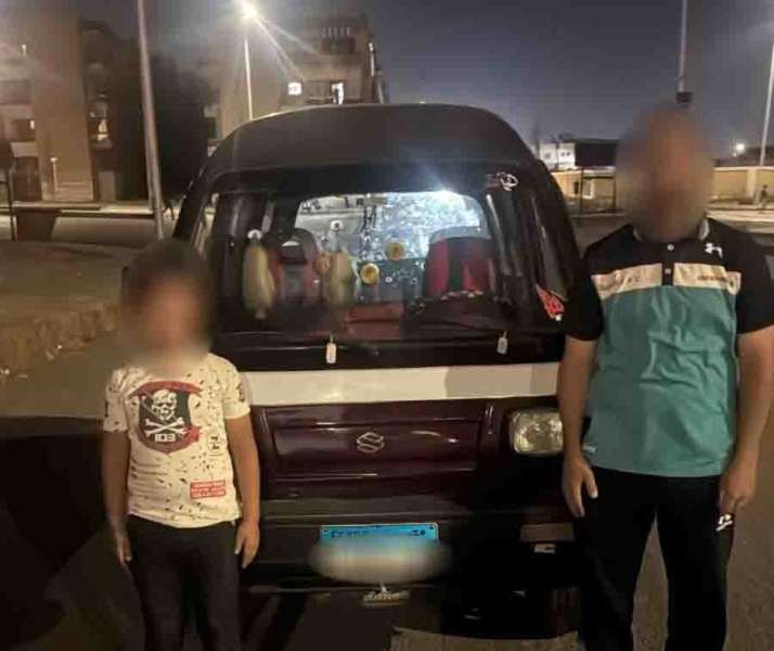 ضبط طفل يقود سيارة بالجيزة