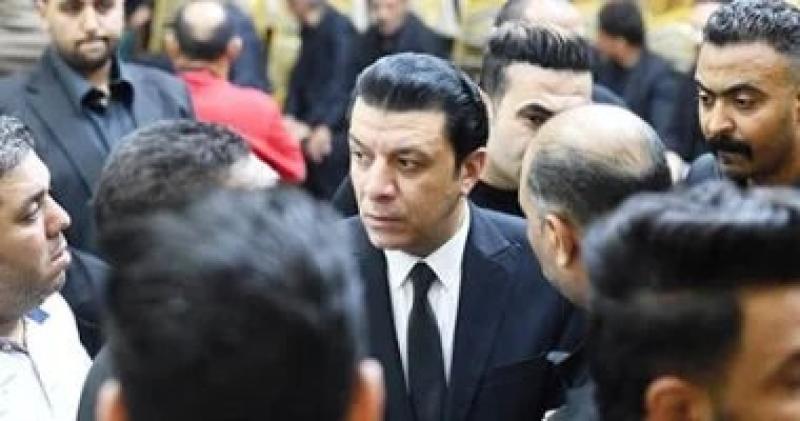 حلمي عبد الباقى وطارق الشيخ وهانى الأسمر وأمينة يقدمون واجب العزاء فى أحمد عامر
