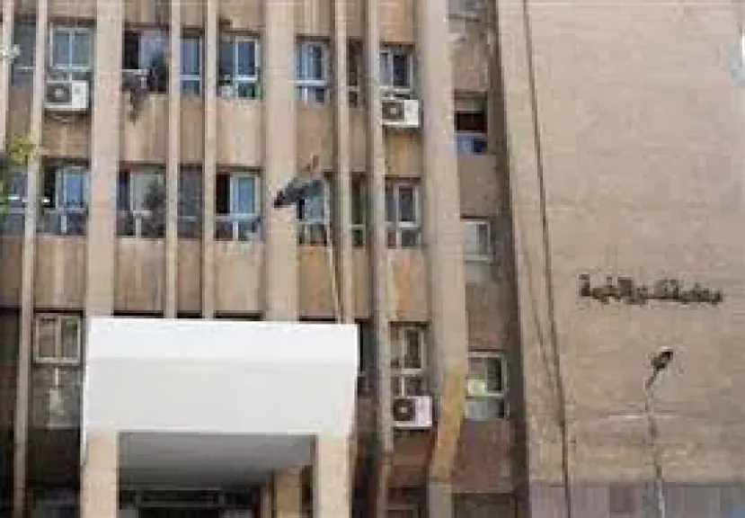 وفاة محامٍ داخل قاعة محكمة بشبرا الخيمة.. أزمة قلبية مفاجئة تنهي حياته أثناء الجلسة