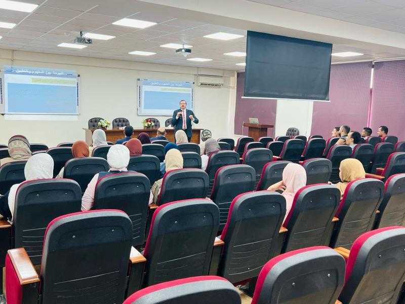 نحو ثقافة الجودة وإنشاء نظام داخلي للجودة ورشة عمل للجهاز الإدارى بجامعة الدلتا التكنولوجية