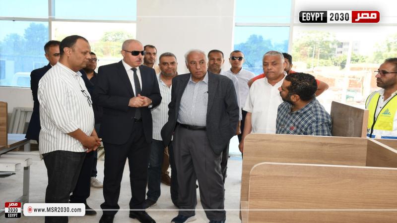 رئيس جامعة قناة السويس