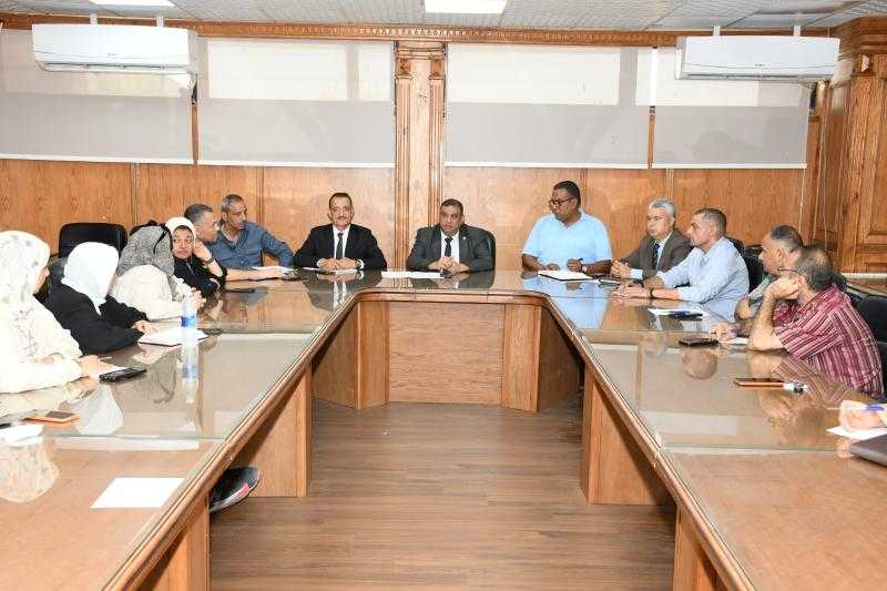 مجلس أمناء كليات جامعة قناة السويس يبحث تطوير الأداء الإداري والتحول الرقمي وتفعيل الوحدة الحسابية الجديدة