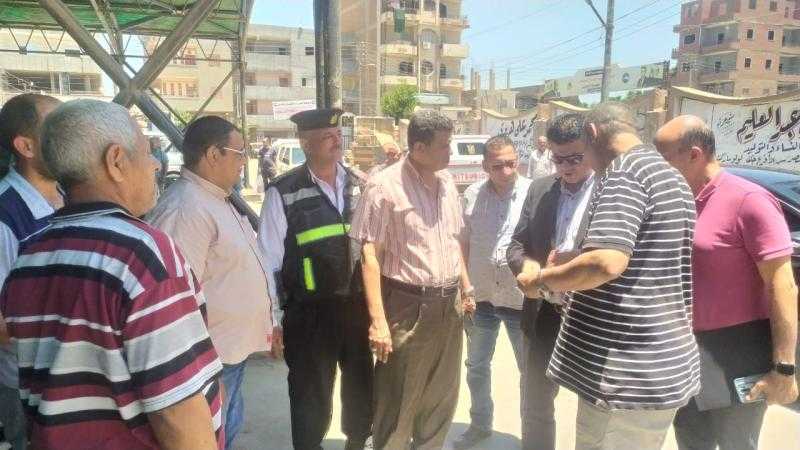 سكرتير عام محافظة المنوفية يتابع مواقف الباجور وأشمون للالتزام بالمحاور البديلة وخطوط السير