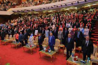 رئيس جامعة كفر الشيخ يشهد حفل تخريج طلاب كلية الزراعة الدفعة 55 للعام الاكاديمي 2025