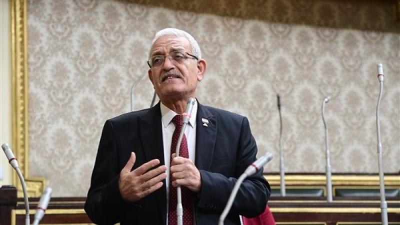 برلماني: علاقة الإيجار بين المالك والمستأجر ليست مباراة كرة قدم