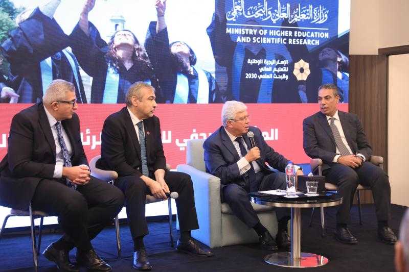وزير التعليم العالي يعلن نتائج المرحلة الأولى من الدعوة التنافسية لمبادرة تحالف وتنمية في مؤتمر صحفي