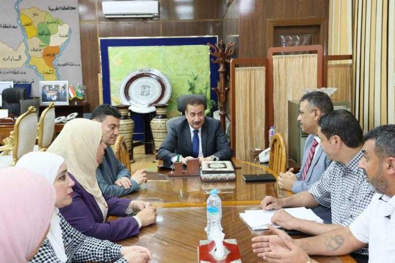 محافظ المنوفية يناقش الموقف الحالي لمنظومة النظافة