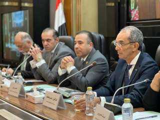 وزير الاتصالات أمام النواب: الأسلاك داخل المواسير فجّرت نيران سنترال رمسيس.. ومنظومة الإطفاء لم تكن كافية