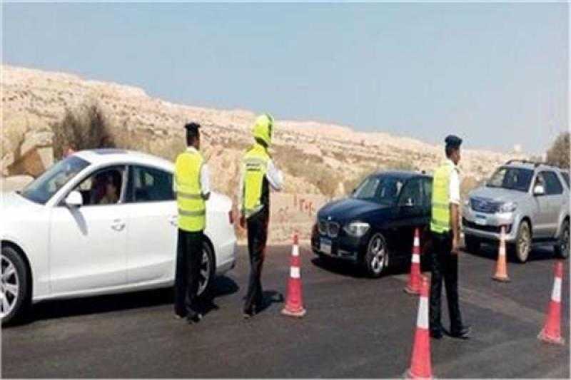الداخلية: ضبط 110 ألف مخالفة مرورية و298 حالة تعاطى مخدرات بين السائقين