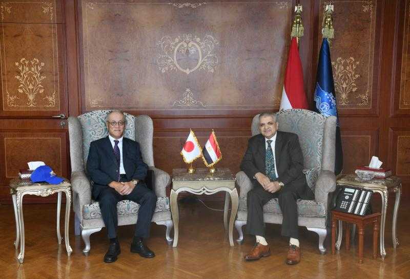 الفريق أسامة ربيع يلتقي السفير الياباني لبحث مستجدات التعاون في مجالات التدريب والتسويق