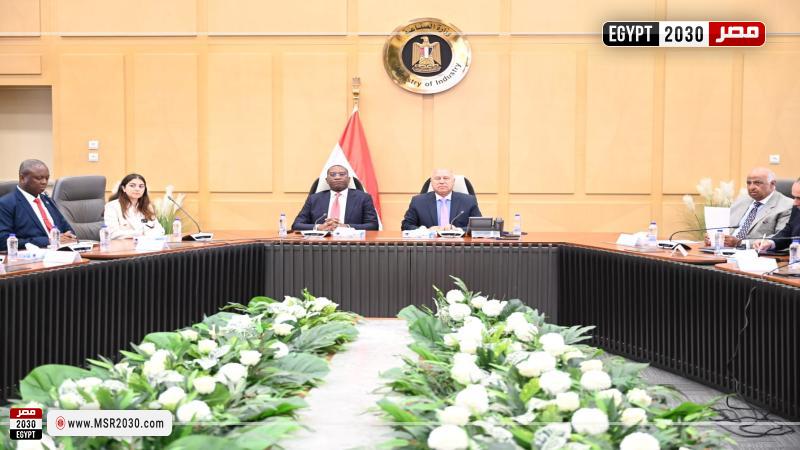 وزير الصناعة والنقل