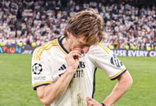 لوكا مودريتش يودع ريال مدريد وينتقل إلى ميلان