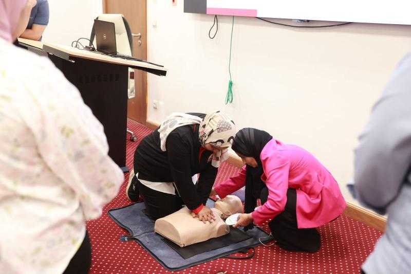الصحة تعلن انطلاق المرحلة الثانية من التدريب على أجهزة إزالة الرجفان القلبي (AED)