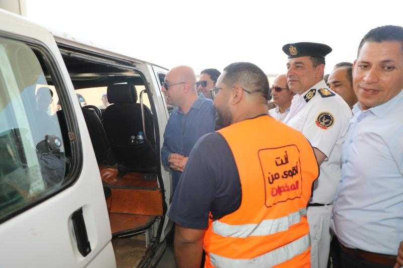 محافظ بني سويف يتفقد بدء التشغيل التجريبي الجزئي لمجمع المواقف الجديد بخطي ناصر والواسطى