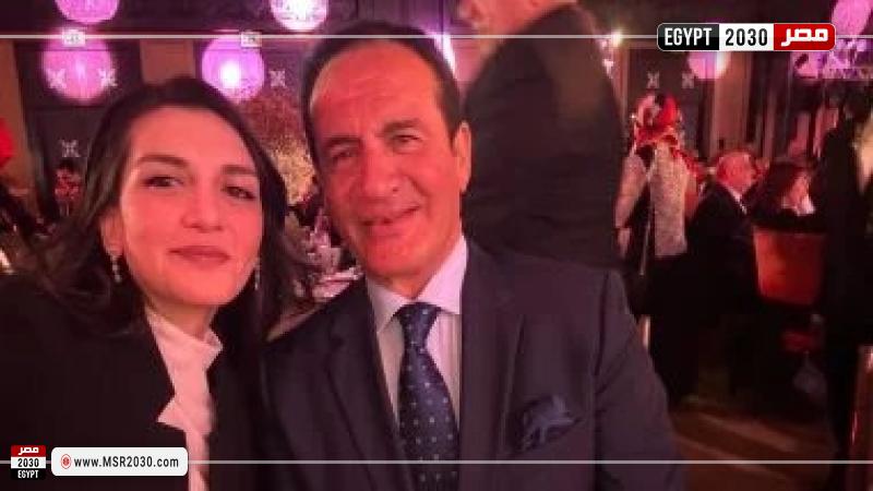 محمد ثروت وابنته 