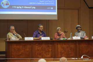 الجيل الذهبي من كتّاب الأغنية المصرية في ندوة بمكتبة الإسكندرية