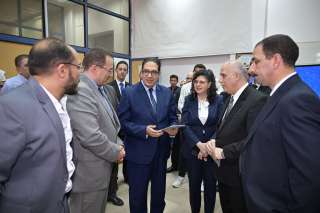 رئيس جامعة القاهرة يتفقد معامل التنسيق الإلكتروني للاطمئنان على جاهزيتها لاستقبال طلاب الثانوية العامة