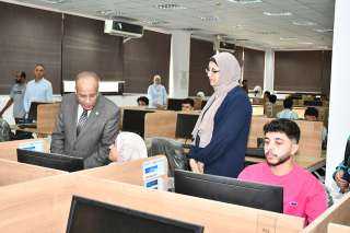 انتظام في اللجان وحرص على توفير بيئة مثالية للطلاب بإمتحانات كلية الطب جامعة قناة السويس