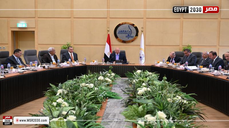 وزير الصناعة والنقل