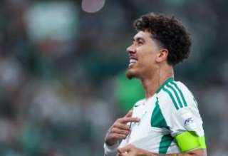 السد القطري يضم فيرمينو من أهلي جدة مقابل 7 ملايين يورو