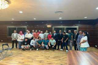 وزير الخارجية يلتقي أعضاء الجالية المصرية في غينيا الاستوائية