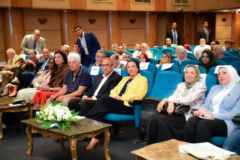 وزيرة البيئة تشارك شبكة رائد فى إطلاق المرحلة الثانية من حملة تيراميد للتحول العادل والمستدام في الطاقة بمنطقة المتوسط