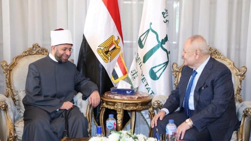 جانب من الزيارة