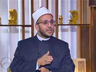 أمين الفتوى: المصريون توارثوا حكمة اطلع شيء لله وقت الشدة .. والصدقة قد تكون بالمشاعر لا المال