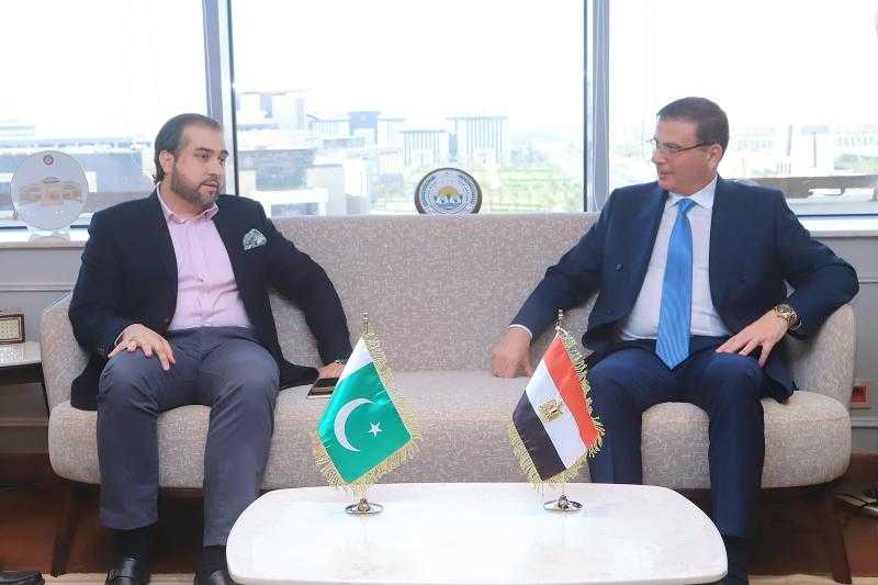 وزير الزراعة يبحث مع نظيره الباكستاني بإقليم البنجاب تعزيز التعاون الزراعي وتبادل الخبرات